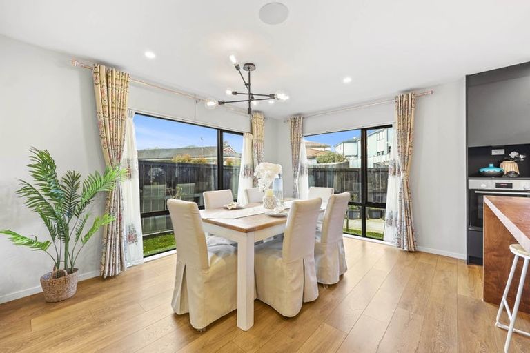 Photo of property in 21b Wells Road, Bucklands Beach, Auckland, 2012