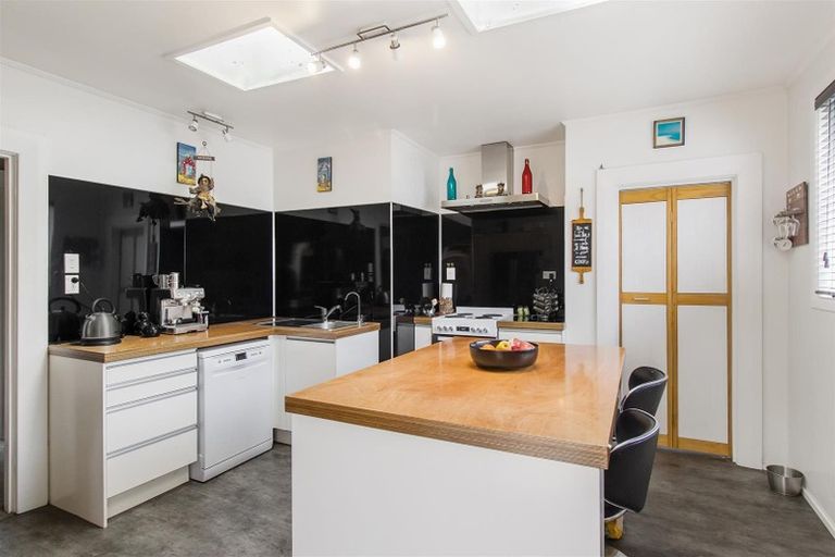 Photo of property in 34 Harris Street, Waimate, 7924