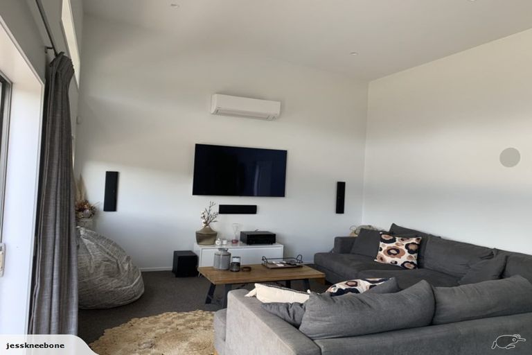 Photo of property in 8 Wai Kanapa Lane, Ngararatunua, Whangarei, 0176