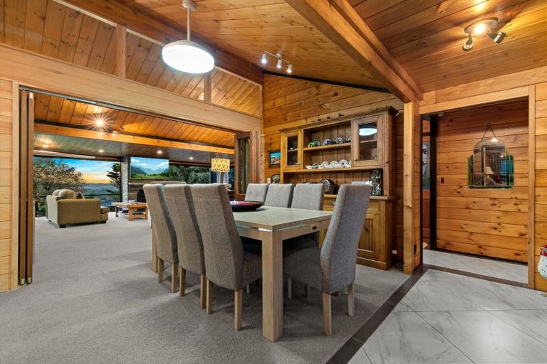 Photo of property in 77 Awanui Rise, Papakura, 2582