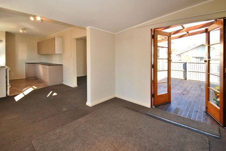 Photo of property in 19 Arthur Street, Upper Riccarton, Christchurch, 8041