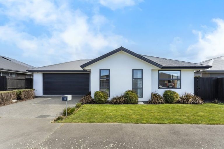 Photo of property in 15 Booth Way, Belfast, Christchurch, 8051