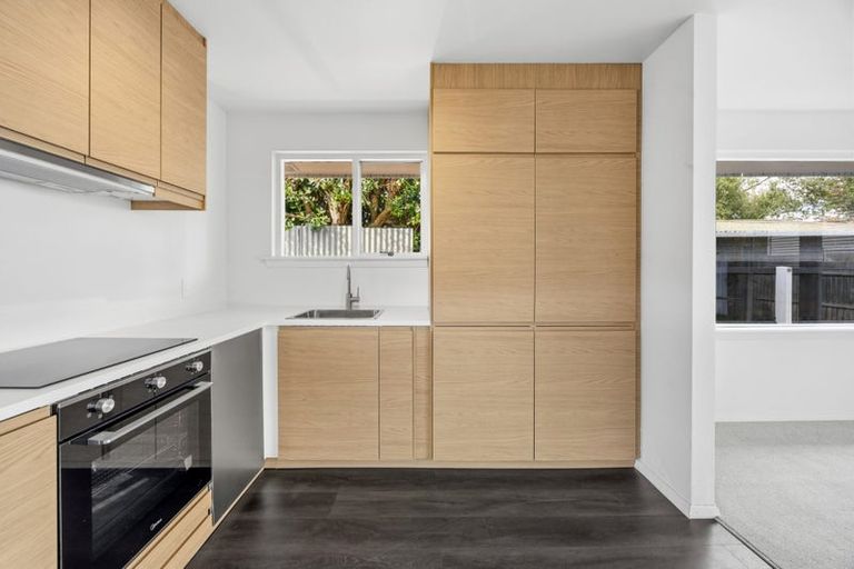 Photo of property in 2/56 Hume Street, Sydenham, Christchurch, 8023