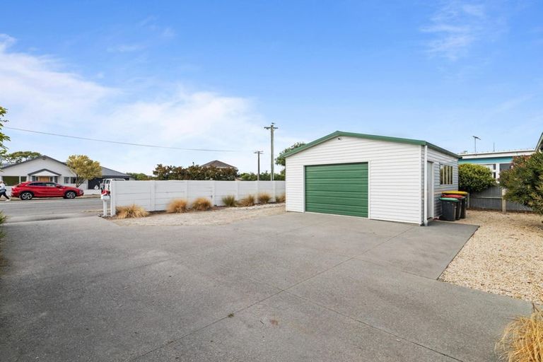 Photo of property in 17 Parnwell Street, Burwood, Christchurch, 8083