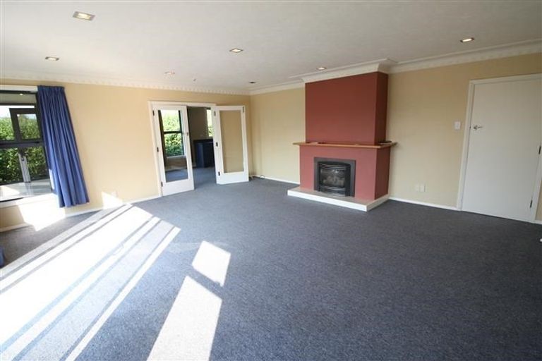 Photo of property in 229 Gladstone Road South, East Taieri, Mosgiel, 9092