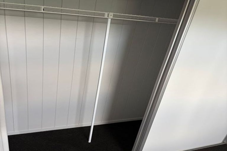 Photo of property in 8 Lynmore Drive, Hillpark, Auckland, 2102