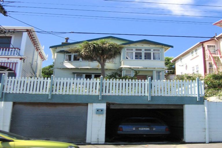Photo of property in 7 Hiropi Street, Newtown, Wellington, 6021