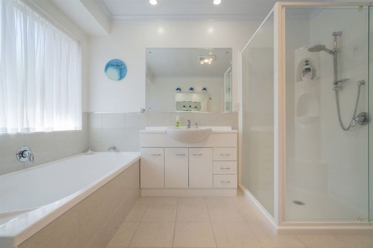 Photo of property in 50 Springbok Avenue, Whitianga, 3510