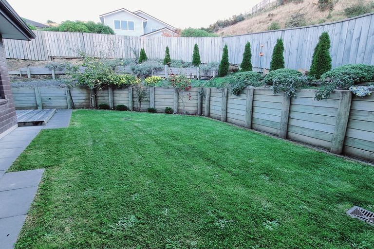 Photo of property in 11 Bickerton Rise, Churton Park, Wellington, 6037