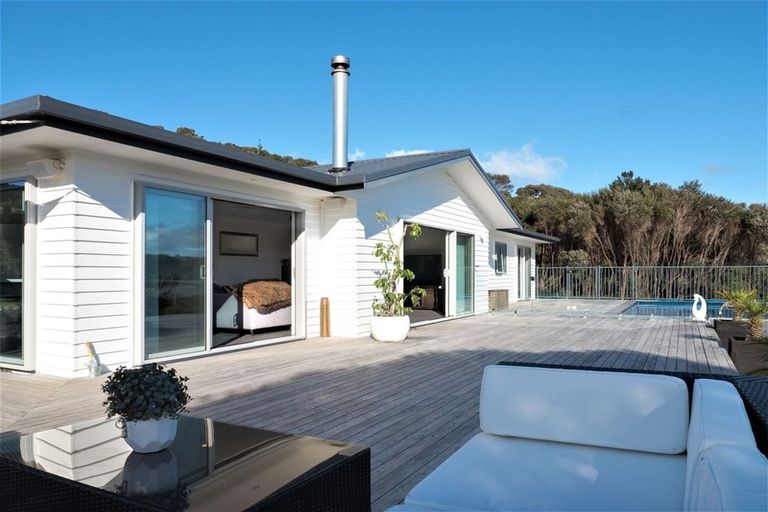 Photo of property in 2 Lichen Grove, Russell, 0272