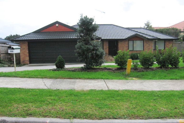 Photo of property in 100 Greenhithe Road, Greenhithe, Auckland, 0632