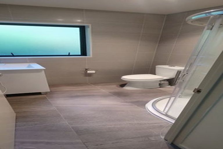 Photo of property in 39a Evelyn Road, Cockle Bay, Auckland, 2014