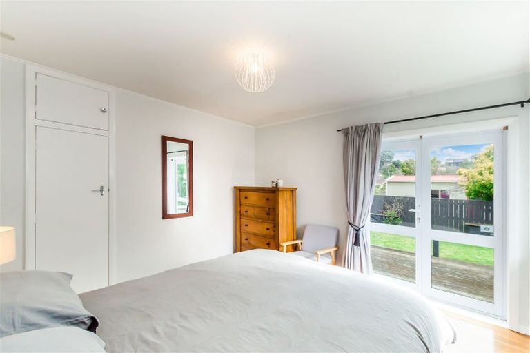 Photo of property in 45 Alexander Road, Raumati Beach, Paraparaumu, 5032
