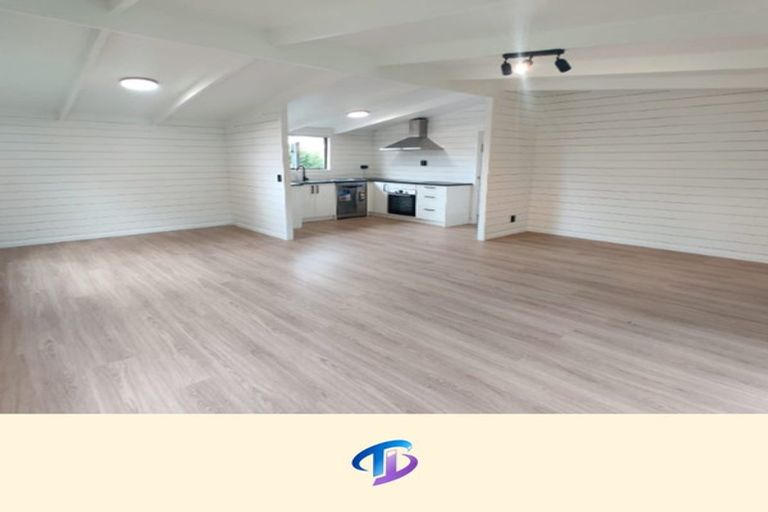 Photo of property in 2/12 Christmas Road, Manurewa, Auckland, 2102