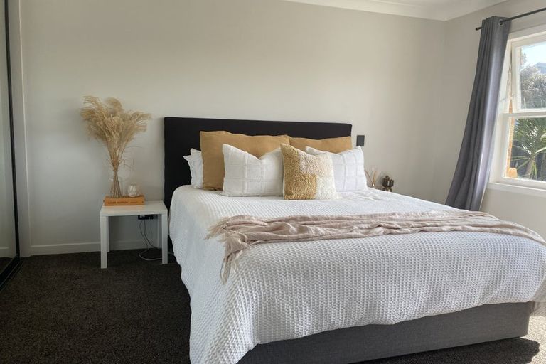 Photo of property in 18 Kingsley Street, St Andrews, Hamilton, 3200