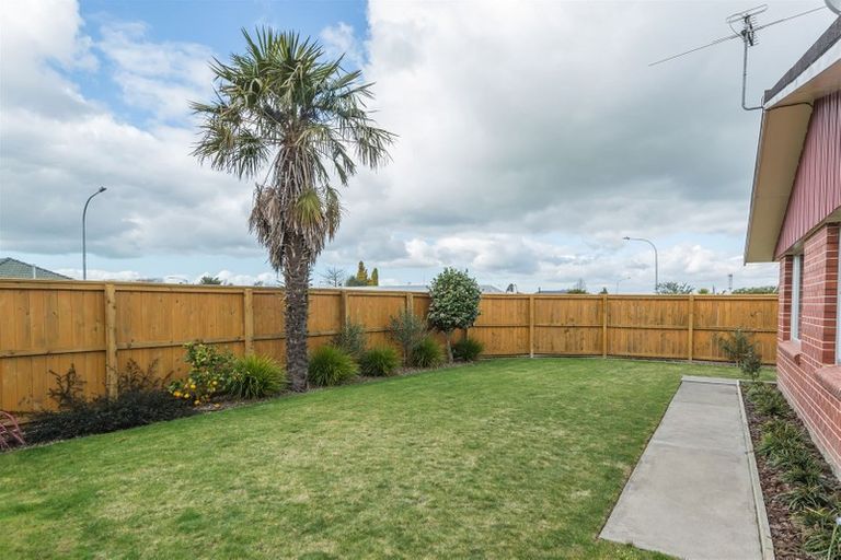Photo of property in 38 Seddon Street, Rangiora, 7400