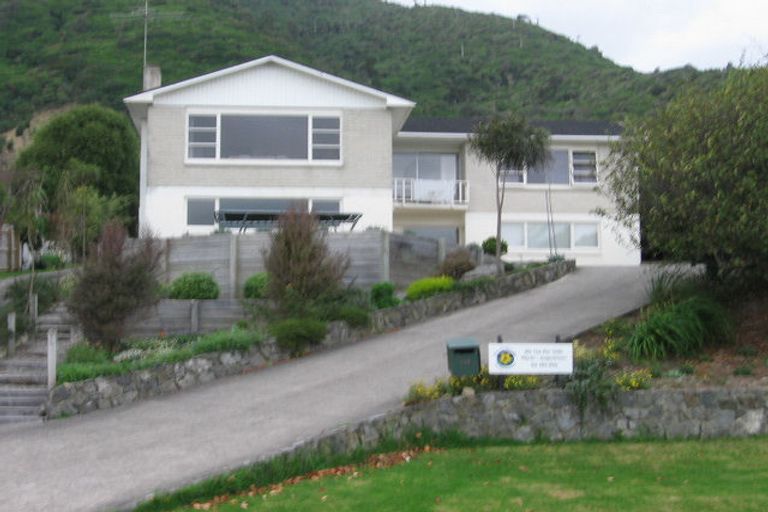 Photo of property in 109 Winara Avenue, Waikanae, 5036