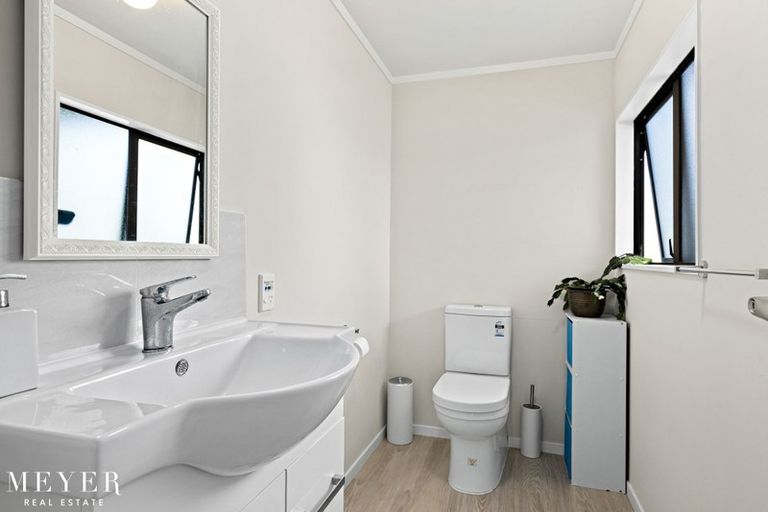 Photo of property in 4 Tara Place, Snells Beach, 0920