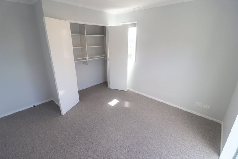 Photo of property in 109 Mackay Drive, Greenhithe, Auckland, 0632
