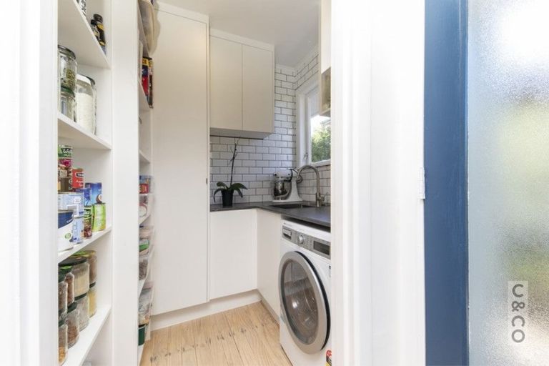 Photo of property in 15 Albert Street, Riverhead, 0820