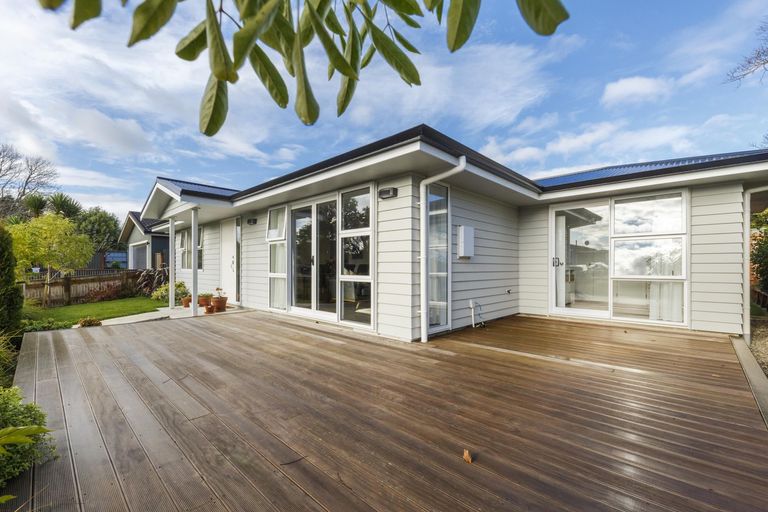 Photo of property in 79 James Line, Kelvin Grove, Palmerston North, 4414