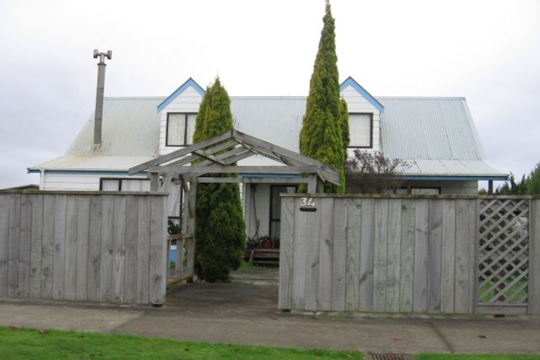Photo of property in 34 Roberts Line, Kelvin Grove, Palmerston North, 4414