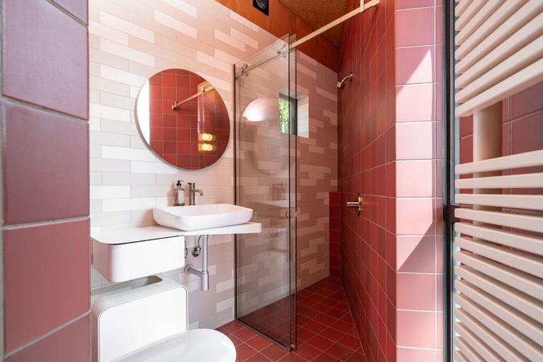 Photo of property in 109b Cliffs Road, Saint Clair, Dunedin, 9012