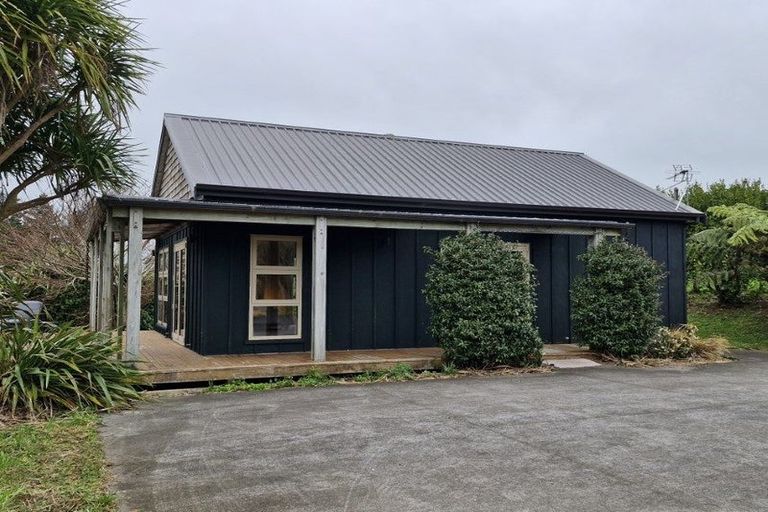 Photo of property in 243 Pheney Road, Hurford, New Plymouth, 4374