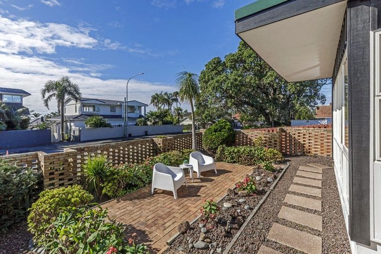 Photo of property in 1/78 Kitchener Road, Milford, Auckland, 0620