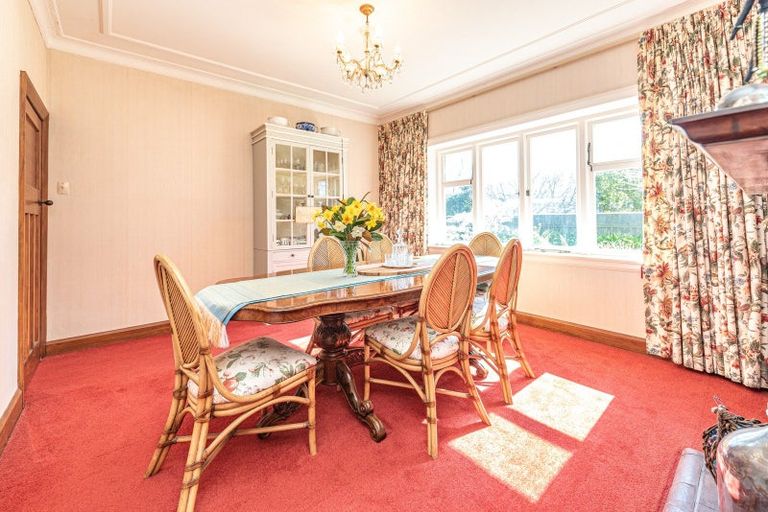 Photo of property in 32 Brassey Road, Saint Johns Hill, Whanganui, 4500