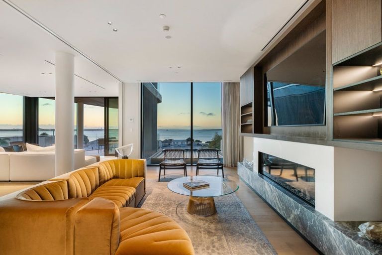 Photo of property in 2/20 Devore Street, Saint Heliers, Auckland, 1071