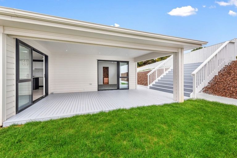 Photo of property in 111 Hillpark Drive, Pokeno, 2402