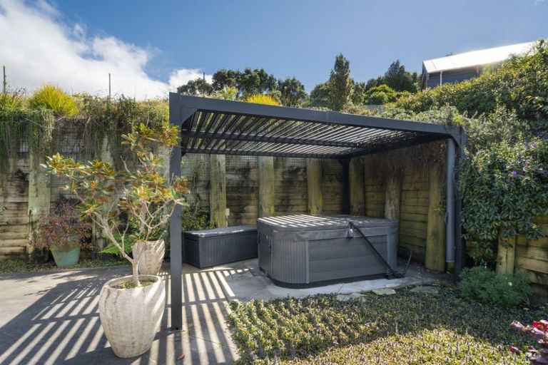 Photo of property in 11 Lakeside Terrace, Omokoroa, 3114