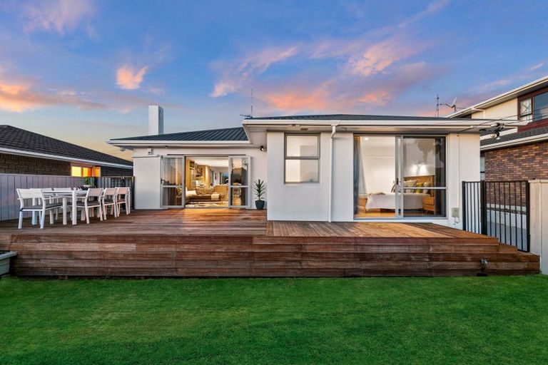 Photo of property in 11 Campbell Road, Mount Maunganui, 3116