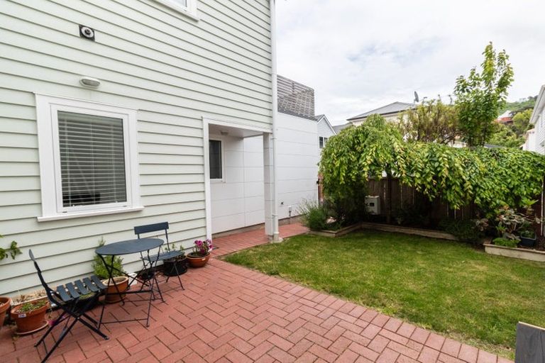 Photo of property in 5/36 Dee Street, Island Bay, Wellington, 6023