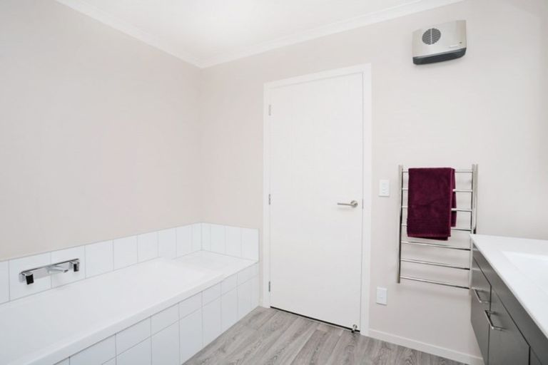 Photo of property in 166 Gimblett Street, Waikiwi, Invercargill, 9810