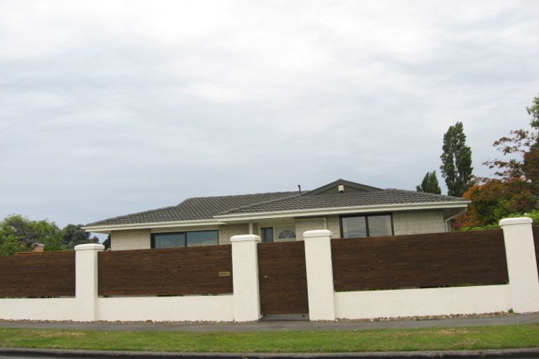 Photo of property in 54 Waratah Street, Avondale, Christchurch, 8061