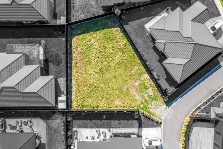 Photo of property in 4 Mcmillan Lane, Wallaceville, Upper Hutt, 5018