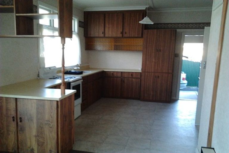 Photo of property in 9 Wood Street, Takaro, Palmerston North, 4410