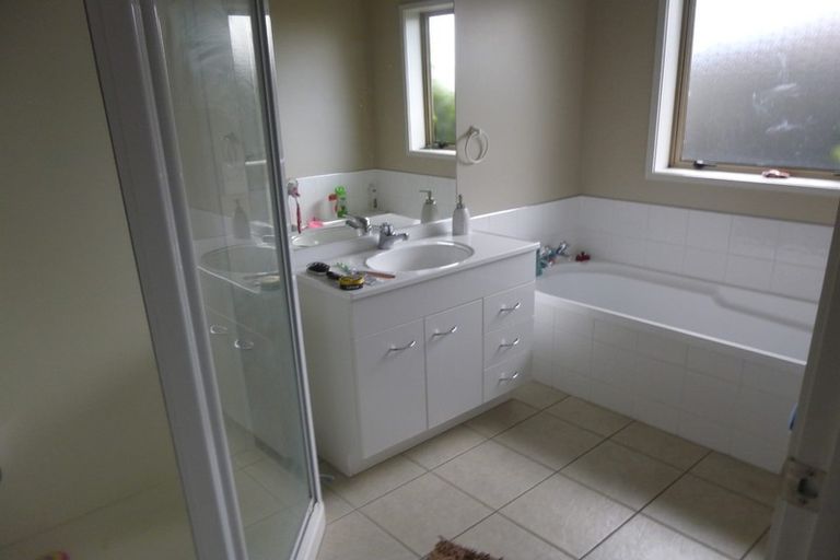 Photo of property in 111 Wentworth Drive, Rototuna North, Hamilton, 3210