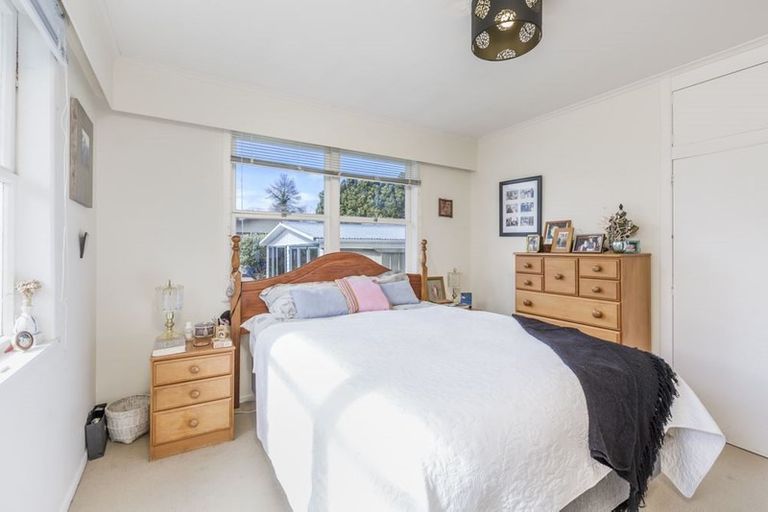 Photo of property in 5a Melanie Place, Orewa, 0931