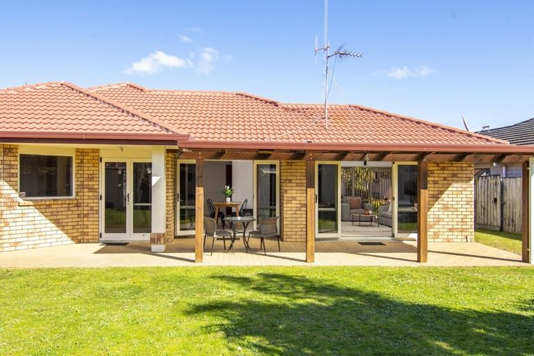 Photo of property in 17 Francevic Avenue, Mount Maunganui, 3116