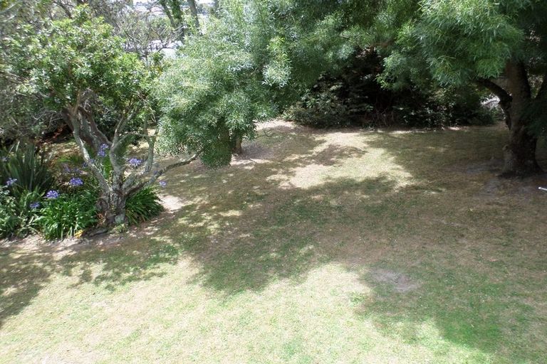 Photo of property in 40 Arlette Place, Massey, Auckland, 0614