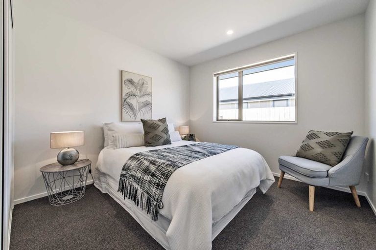 Photo of property in 33 Cressy Place, Darfield, 7510