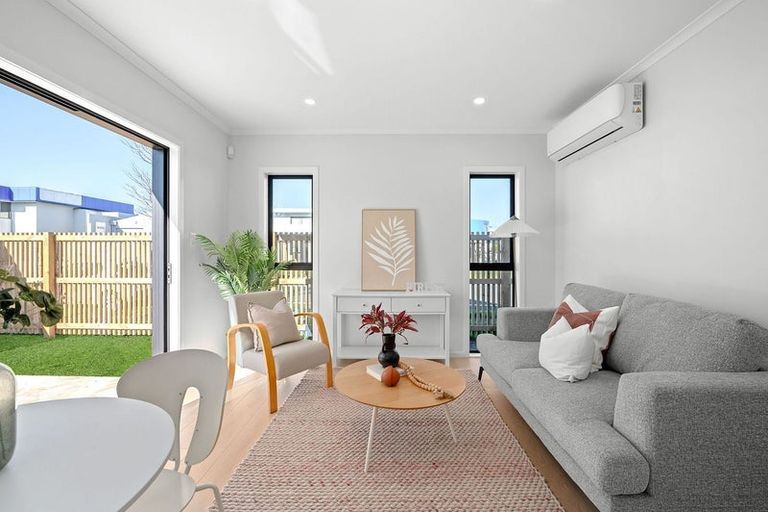 Photo of property in 7 Brough Place, St Andrews, Hamilton, 3200