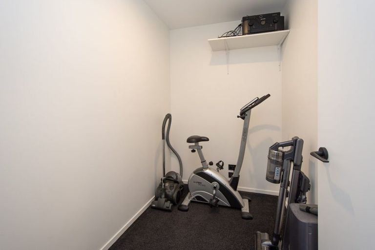 Photo of property in 72 Tiritiri Moana Drive, Pegasus, 7612