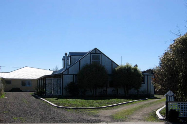 Photo of property in 8 Massey Place, Masterton, 5810