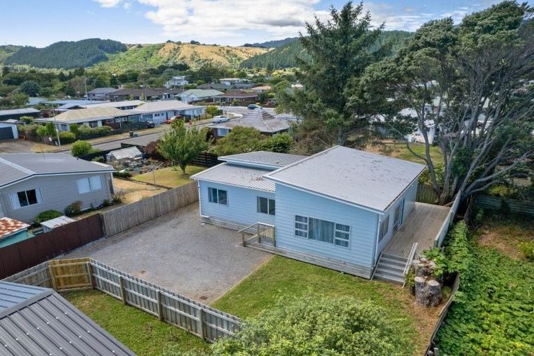 Photo of property in 36a Makarini Street, Paraparaumu, 5032