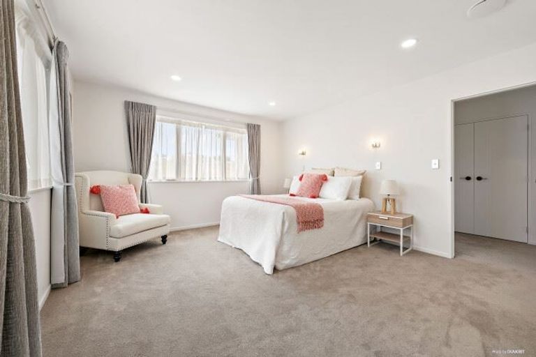 Photo of property in 34 Lisnoble Road, Flat Bush, Auckland, 2019