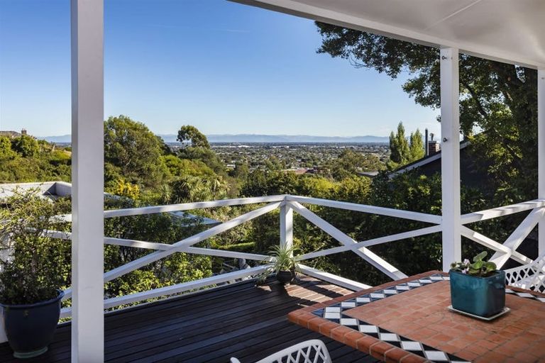 Photo of property in 4 Lady Polson Lane, Cashmere, Christchurch, 8022